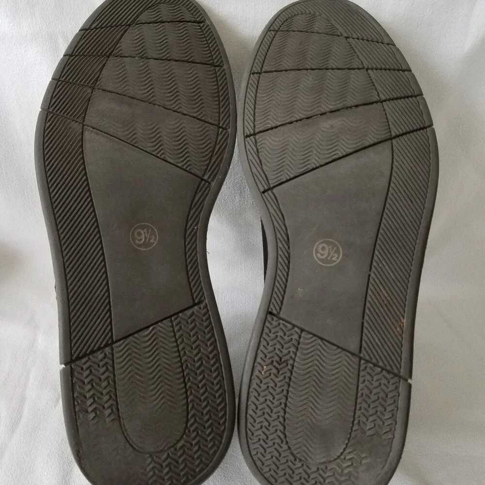 Goodfellow Men’s Chukka Boots Shoes Size 9.5 Dark Gray